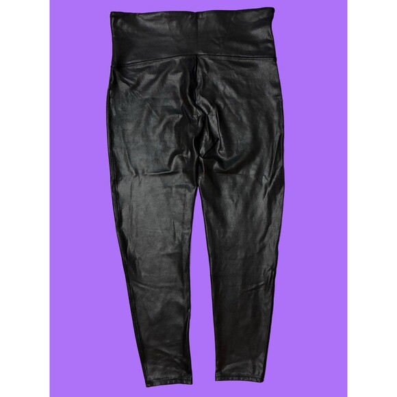 Spanx Women’s Black Faux Leather Leggings Size 2X - Picture 2 of 3